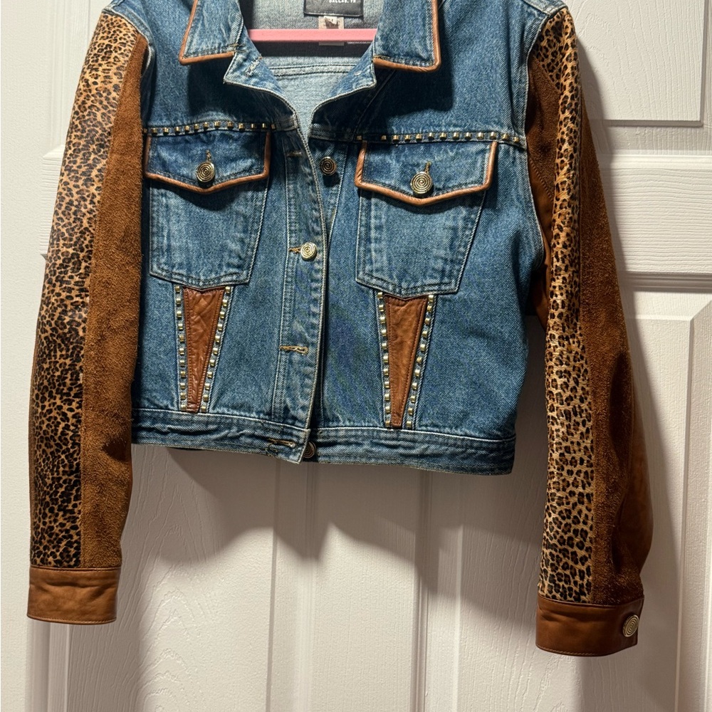 Women’s Blue Denim Cropped Jacket with Brown Leopard Sleeve Accents